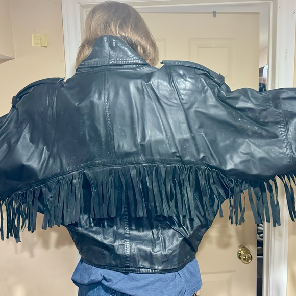 Original Robert Krief lamskin leather jacket with dolman sleeves and fringe - Picture 3 of 5